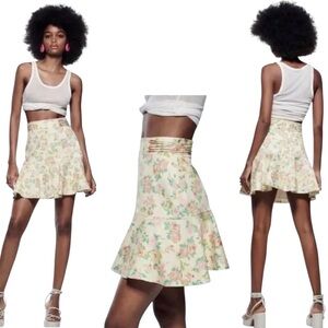 ZARA Floral Mini Skirt M High Waist Cottagecore Ruffle A Line Cream Pastel NWT